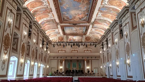 Schloss Esterh&aacute;zy, Haydn-Saal