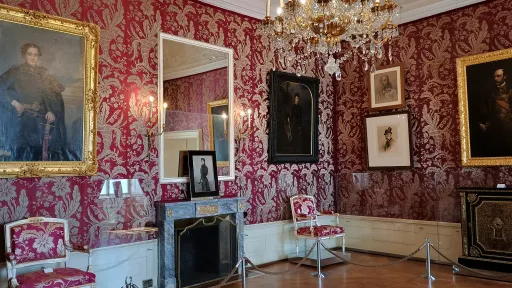 Schloss Esterh&aacute;zy, roter Salon